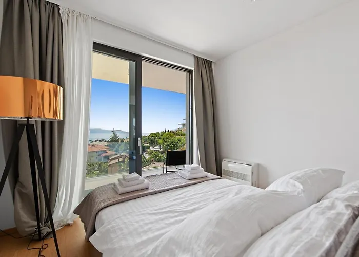 Apartment Zara Opatija